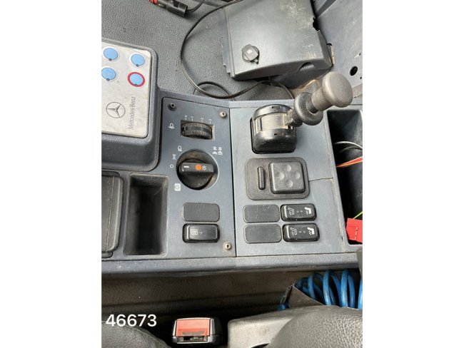 Unimog  U 500 4x4 MKG 10 Tonmeter laadkraan Just 216.831 km! (3)