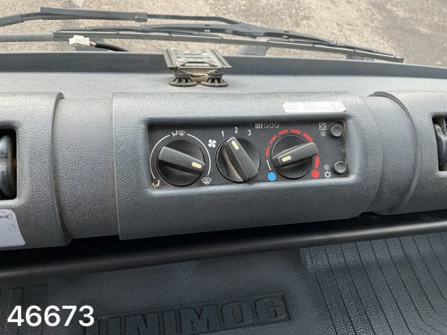 Unimog  U 500 4x4 MKG 10 Tonmeter laadkraan Just 216.831 km! (4)