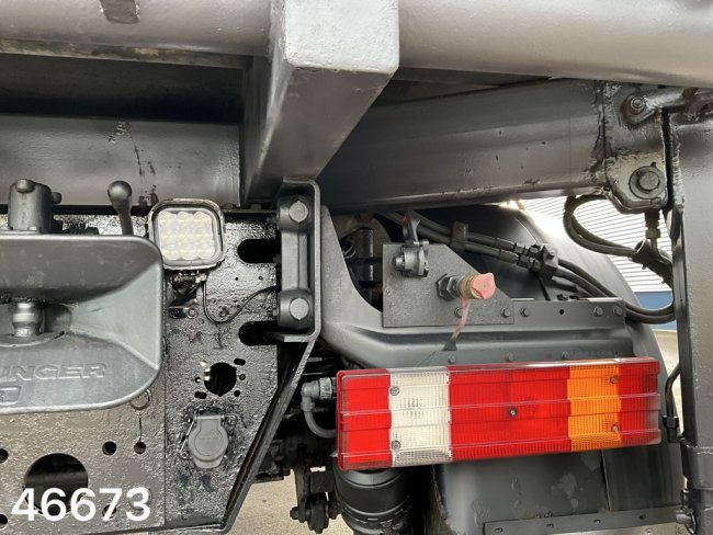 Unimog  U 500 4x4 MKG 10 Tonmeter laadkraan Just 216.831 km! (12)