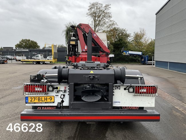 Scania  P 360 HMF 22 Tonmeter laadkraan (2)