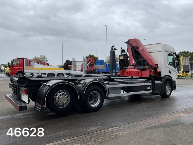 Scania  P 360 HMF 22 Tonmeter laadkraan (3)