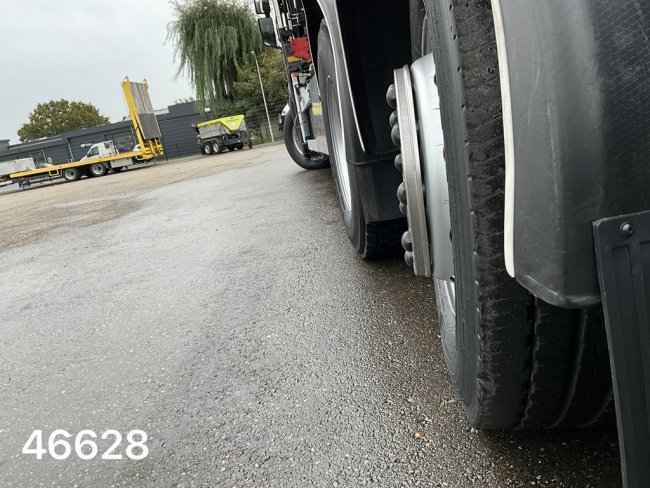 Scania  P 360 HMF 22 Tonmeter laadkraan (8)