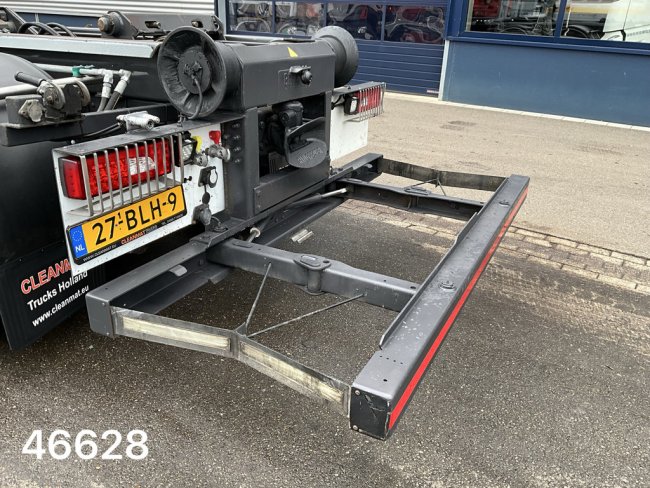 Scania  P 360 HMF 22 Tonmeter laadkraan (10)