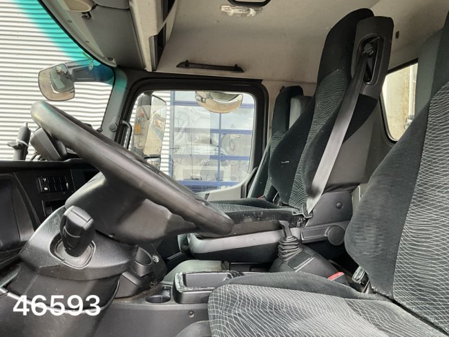 Mercedes-Benz  ANTOS 2533 Euro 6 Zoeller 25m³ (14)
