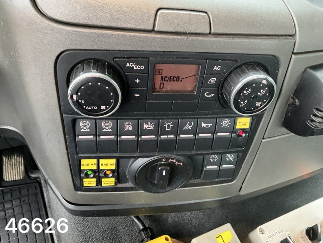 MAN  TGS 18.360 4x4 Euro 6 HMF 12 Tonmeter laadkraan (15)