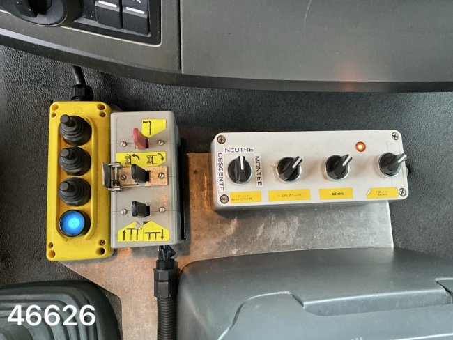 MAN  TGS 18.360 4x4 Euro 6 HMF 12 Tonmeter laadkraan (18)