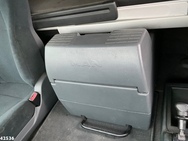MAN  TGS 35.500 8x4 HMF 95 Tonmeter laadkraan bj. 2019! (14)