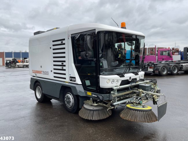 Ravo  540 STH Euro 6 with 3-rd brush (3)