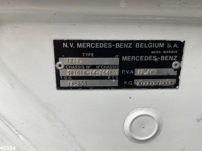 Mercedes-Benz  SK 1217 Bergingswagen Palfinger 8 Tonmeter laadkraan bj. 1996 Just 139.505 km! (24)