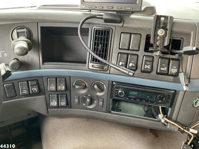 Volvo  FM 400 8x4 Palfinger 16 Tonmeter Z-kraan (14)