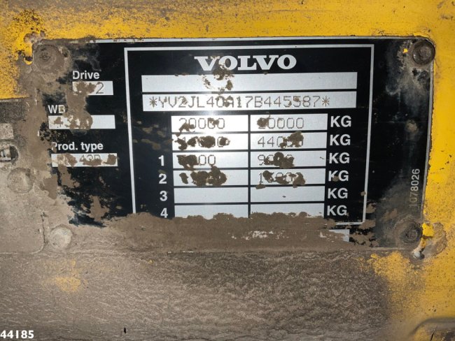 Volvo  FM 300 Hiab 12 Tonmeter laadkraan Just 288.017 km! (25)
