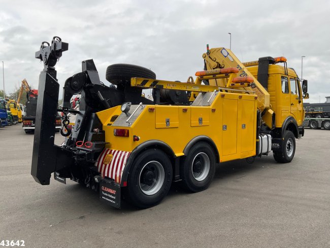 Mercedes-Benz  2644 6x4 Wrecker Recovery truck (8)